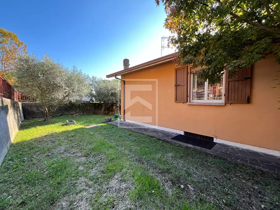 Immagine 7 di Casa semindipendente in vendita  in Via Padre Marcolini 15 a Calvagese Della Riviera