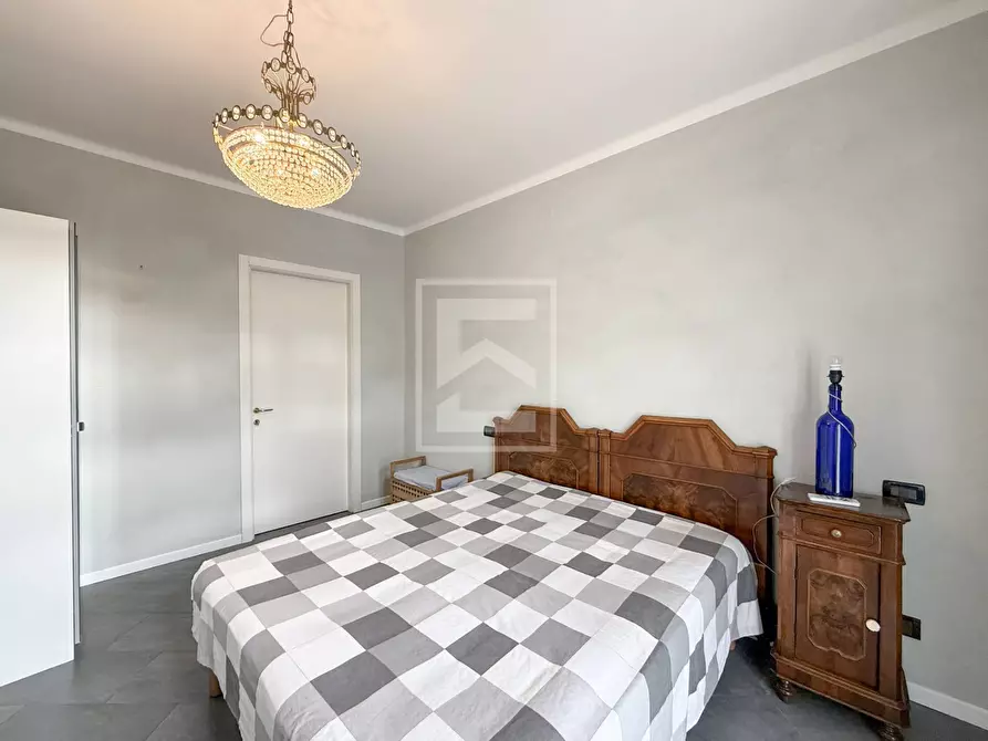 Immagine 13 di Appartamento in vendita  in VIA DEL CASTELLO a Calvagese Della Riviera