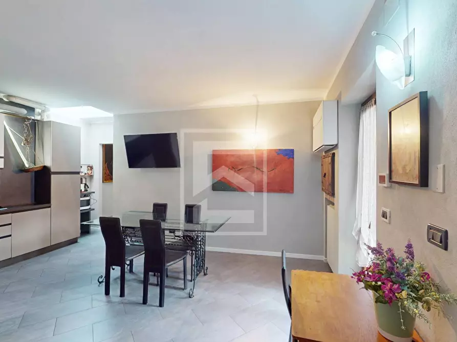 Immagine 2 di Appartamento in vendita  in VIA DEL CASTELLO a Calvagese Della Riviera