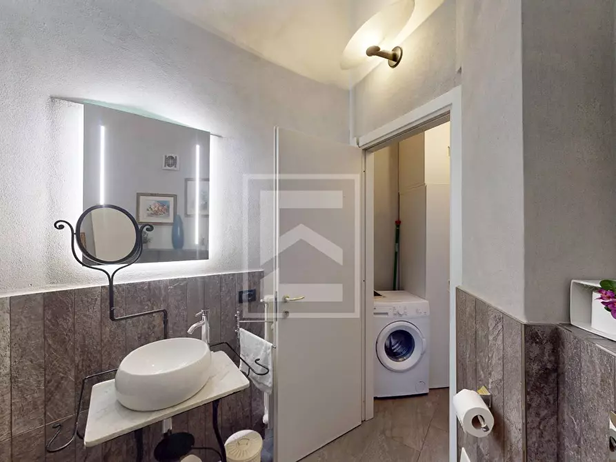 Immagine 9 di Appartamento in vendita  in VIA DEL CASTELLO a Calvagese Della Riviera