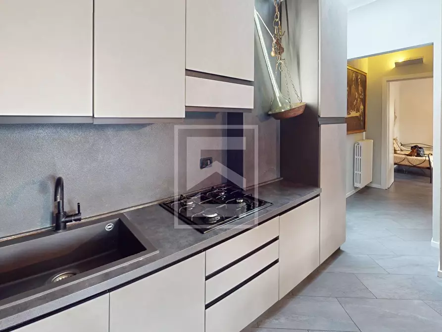 Immagine 7 di Appartamento in vendita  in VIA DEL CASTELLO a Calvagese Della Riviera