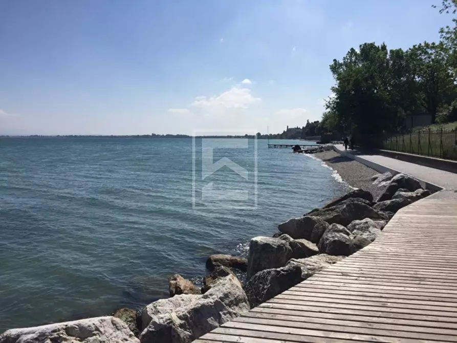 Immagine 5 di Terreno residenziale in vendita  in Via Centenaro a Desenzano Del Garda