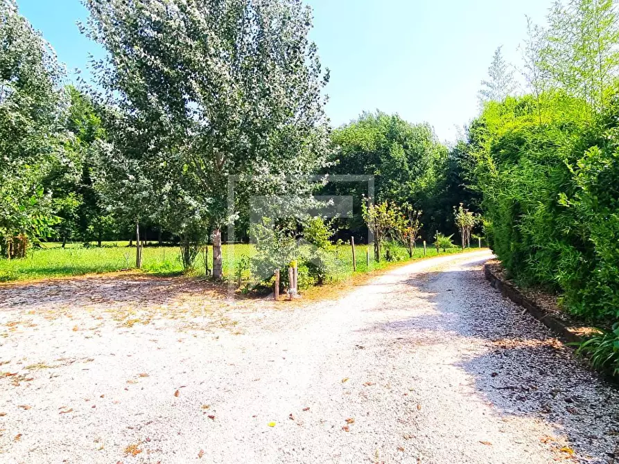 Immagine 5 di Casa semindipendente in vendita  in Strada Salionze a Monzambano