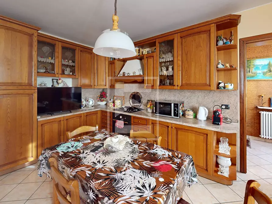 Immagine 40 di Casa semindipendente in vendita  in Strada Salionze a Monzambano