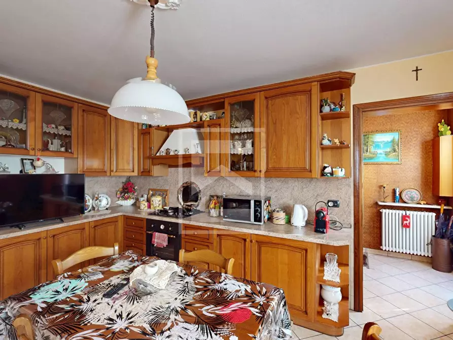 Immagine 39 di Casa semindipendente in vendita  in Strada Salionze a Monzambano