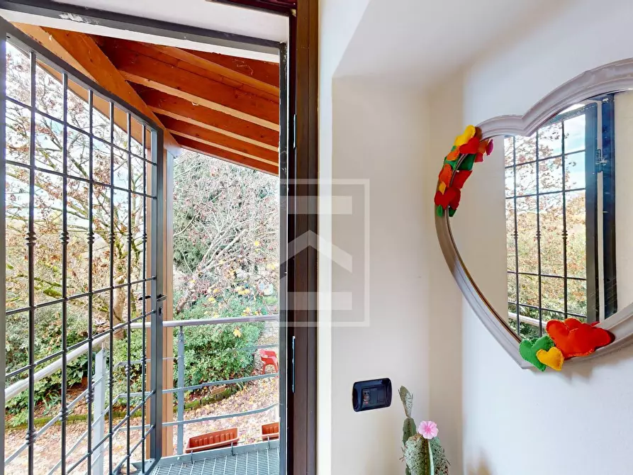 Immagine 15 di Casa semindipendente in vendita  in Strada Salionze a Monzambano