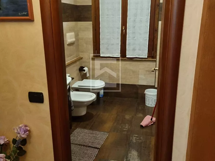 Immagine 13 di Villa in vendita  in via Ragazzo a Roè Volciano