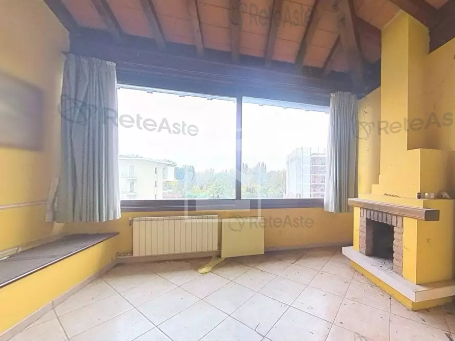 Immagine 1 di Appartamento in vendita  in Via Agello 168 a Desenzano Del Garda