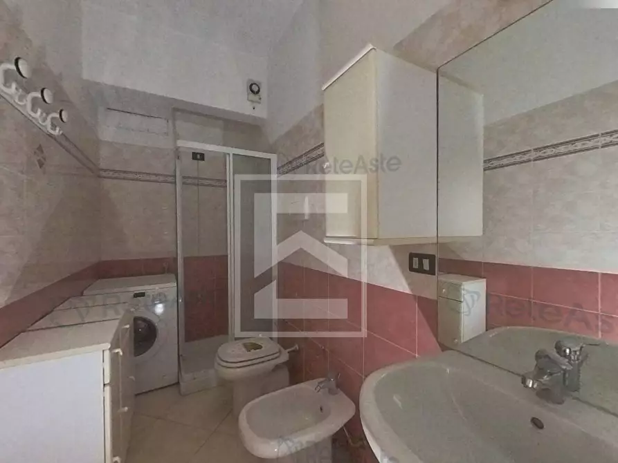 Immagine 7 di Appartamento in vendita  in Via Agello 168 a Desenzano Del Garda