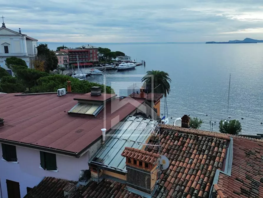 Immagine 1 di Appartamento in vendita  in via montana 2 a Toscolano-Maderno