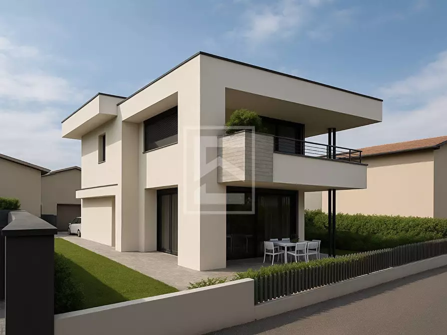 Immagine 9 di Villa in vendita  in via rambotti 6 a Desenzano Del Garda