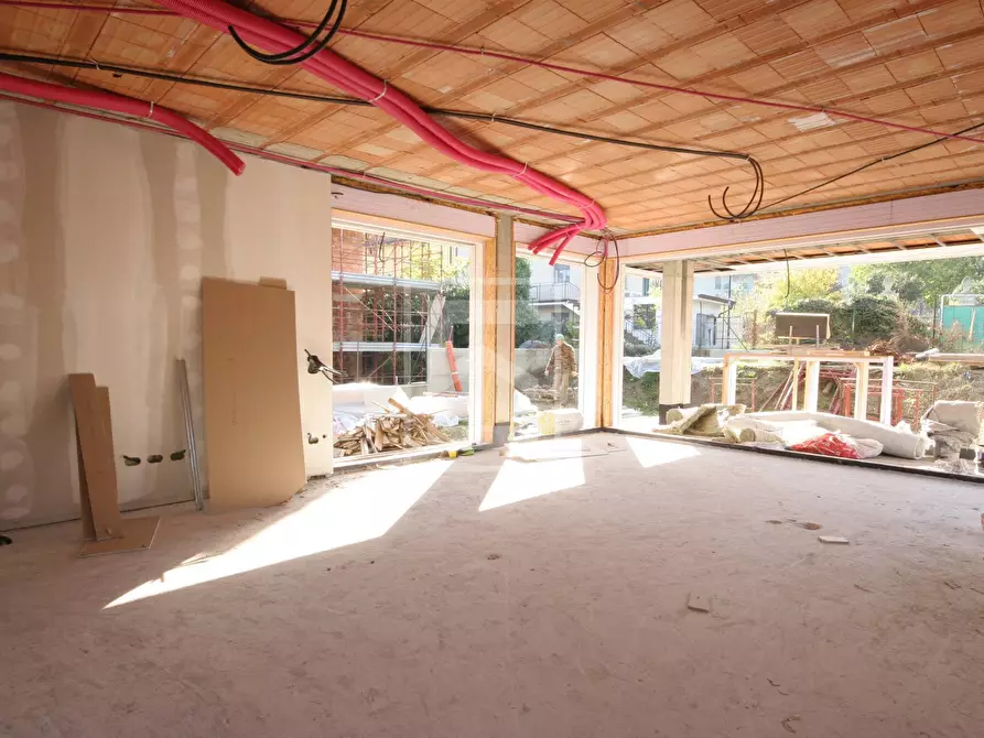 Immagine 19 di Villa in vendita  in via rambotti 6 a Desenzano Del Garda