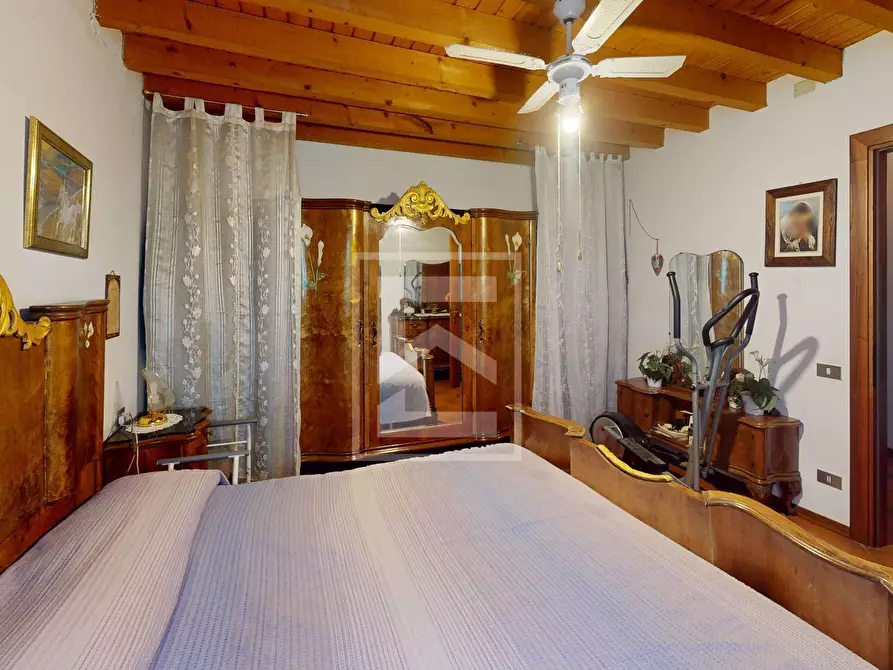 Immagine 38 di Appartamento in vendita  in via montana 2 a Toscolano-Maderno