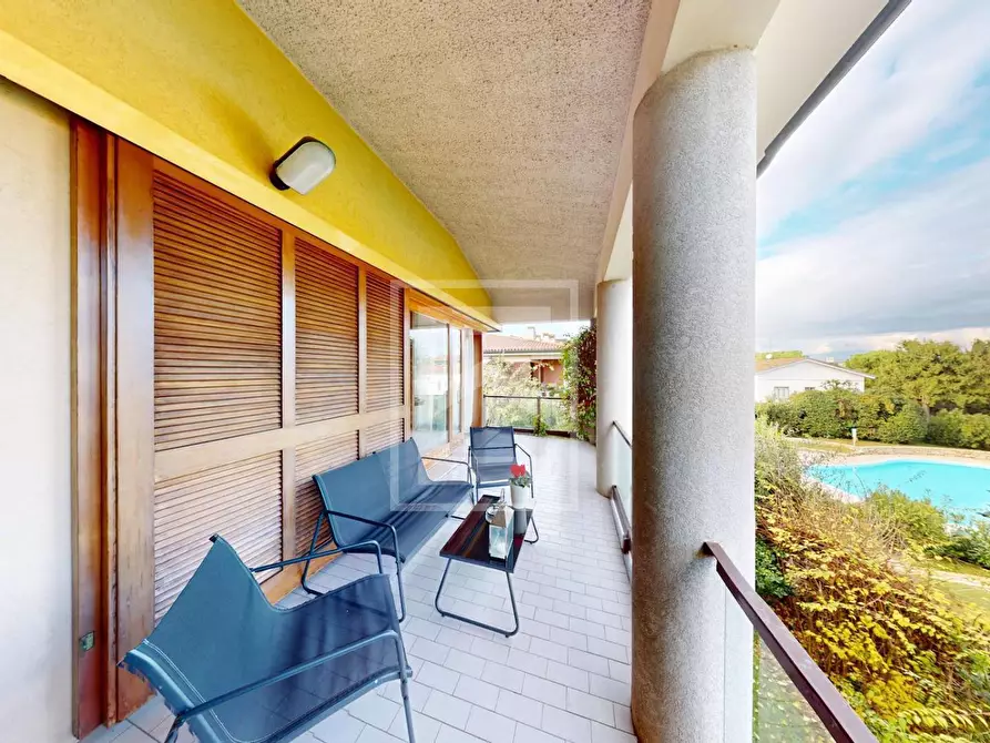 Immagine 8 di Casa semindipendente in vendita  in Via Romanino a Desenzano Del Garda