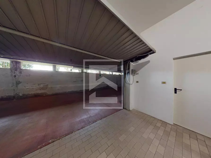 Immagine 36 di Casa semindipendente in vendita  in Via Romanino a Desenzano Del Garda