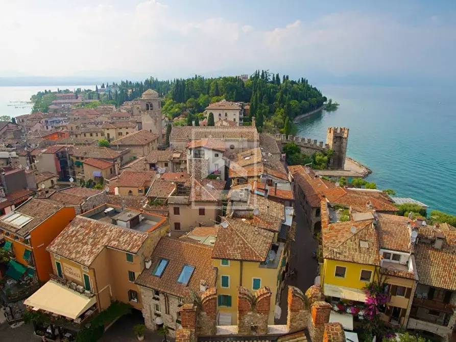Immagine 12 di Terreno residenziale in vendita  in via Verona a Sirmione