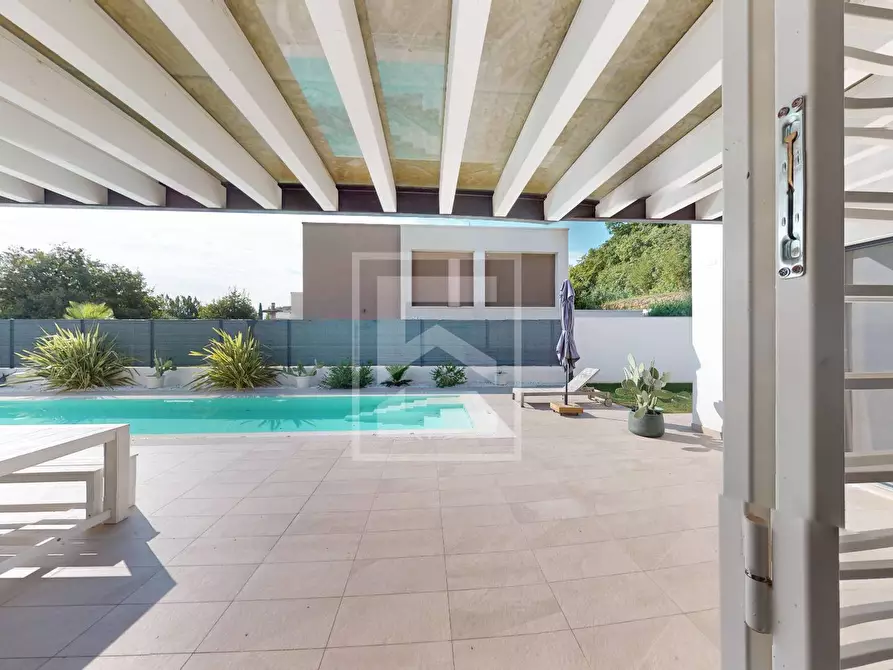 Immagine 9 di Villa in vendita  in via Pralongo a Padenghe Sul Garda