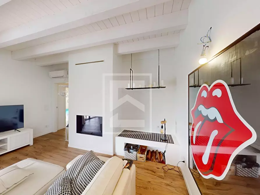 Immagine 12 di Villa in vendita  in via Pralongo a Padenghe Sul Garda