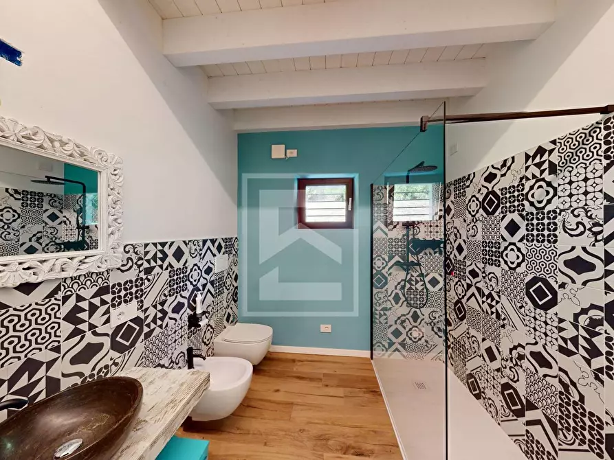 Immagine 37 di Villa in vendita  in via Pralongo a Padenghe Sul Garda