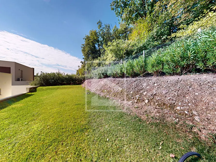 Immagine 47 di Villa in vendita  in via Pralongo a Padenghe Sul Garda
