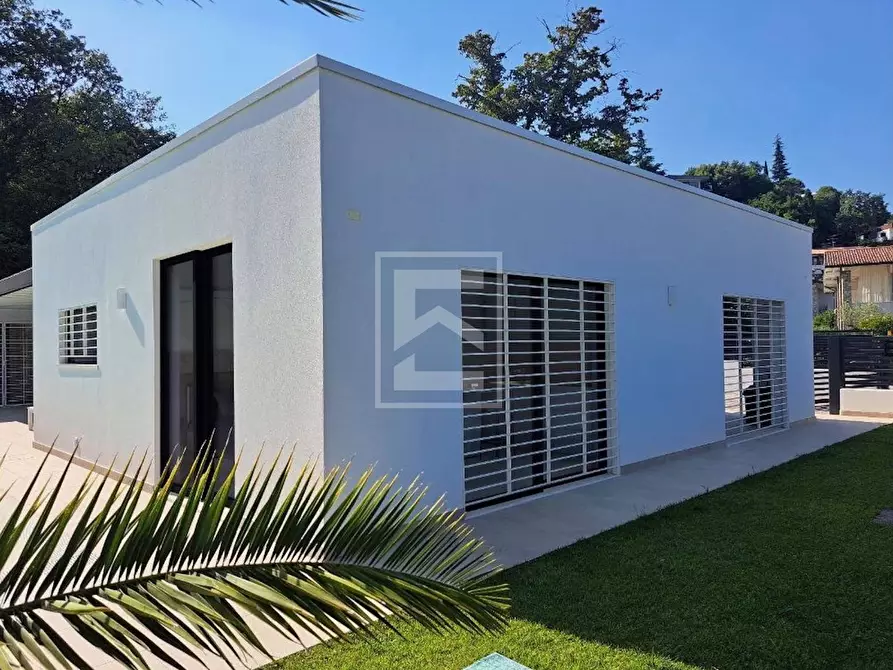 Immagine 42 di Villa in vendita  in via Pralongo a Padenghe Sul Garda