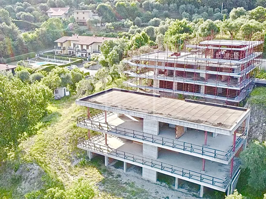 Immagine 23 di Appartamento in vendita  in via Montemaderno a Toscolano-Maderno