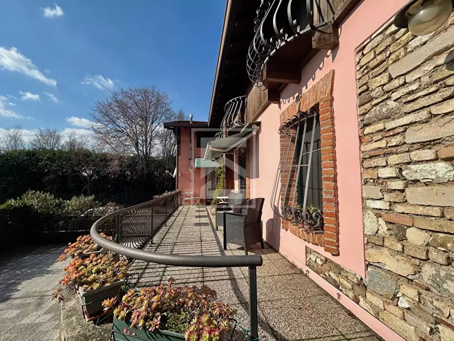 Immagine 17 di Albergo/B&B/Residence in vendita  in Via Rio Torto a Desenzano Del Garda