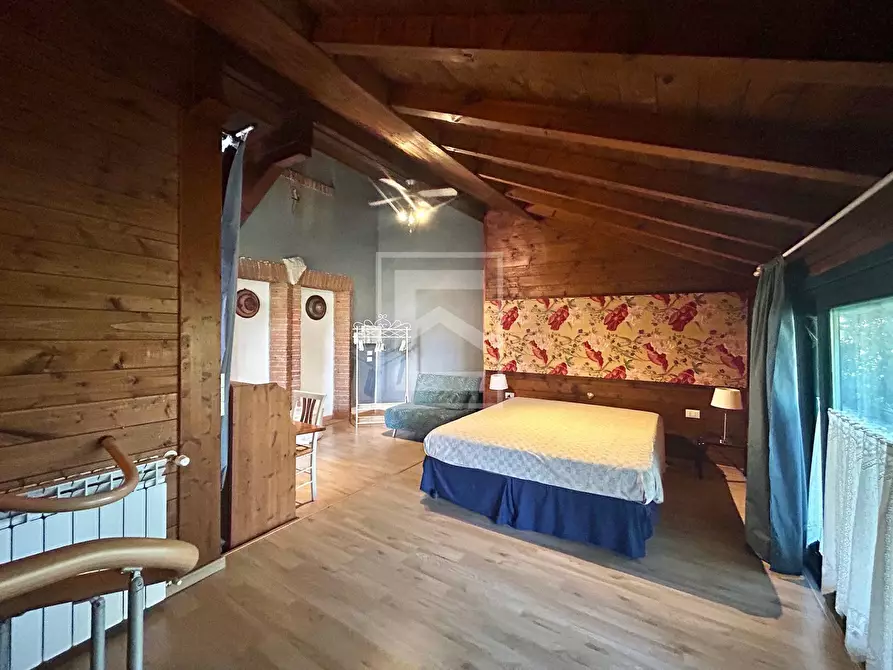 Immagine 38 di Albergo/B&B/Residence in vendita  in Via Rio Torto a Desenzano Del Garda