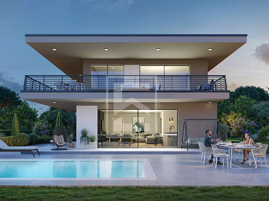 Immagine 1 di Villa in vendita  in Via Gazzolo a Polpenazze Del Garda