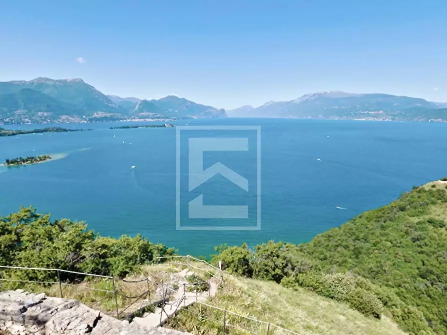 Immagine 16 di Appartamento in vendita  in Via della Moia a San Felice Del Benaco