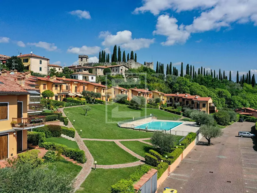 Immagine 23 di Appartamento in vendita  in jacopo roveglio 17 a Soiano Del Lago