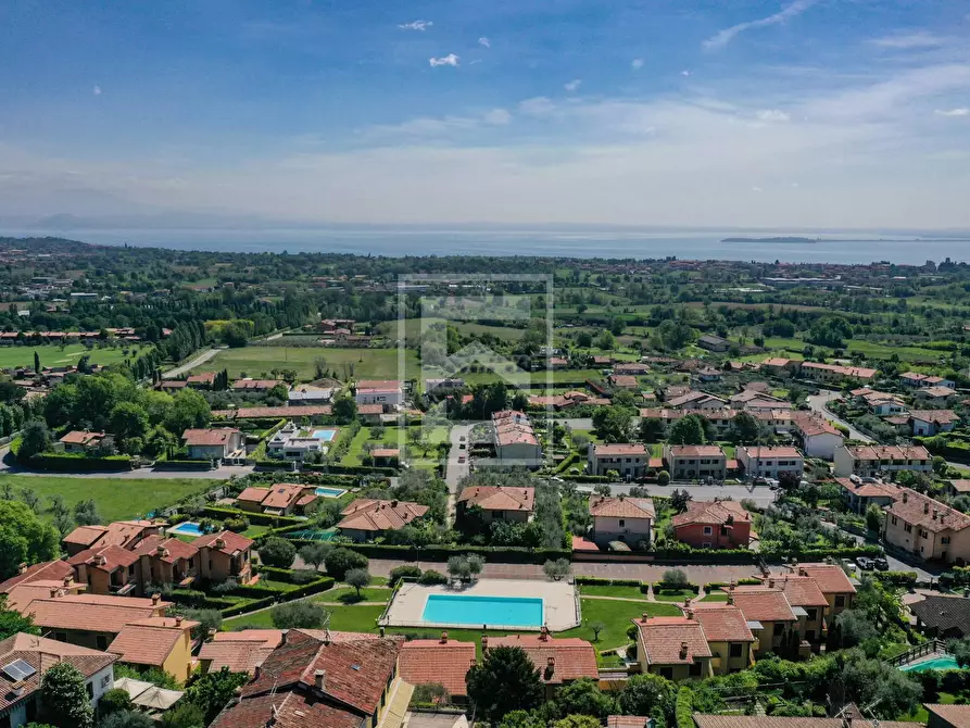 Immagine 29 di Appartamento in vendita  in jacopo roveglio 17 a Soiano Del Lago