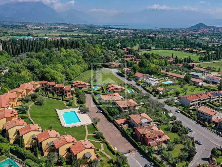 Immagine 32 di Appartamento in vendita  in jacopo roveglio 17 a Soiano Del Lago