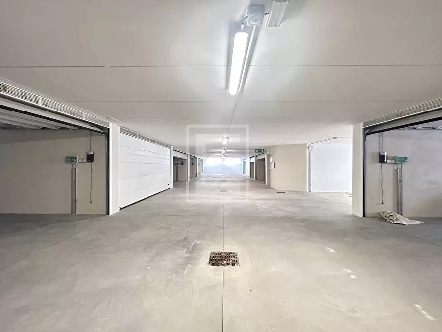 Immagine 22 di Attico in vendita  in Via Pasubio a Desenzano Del Garda