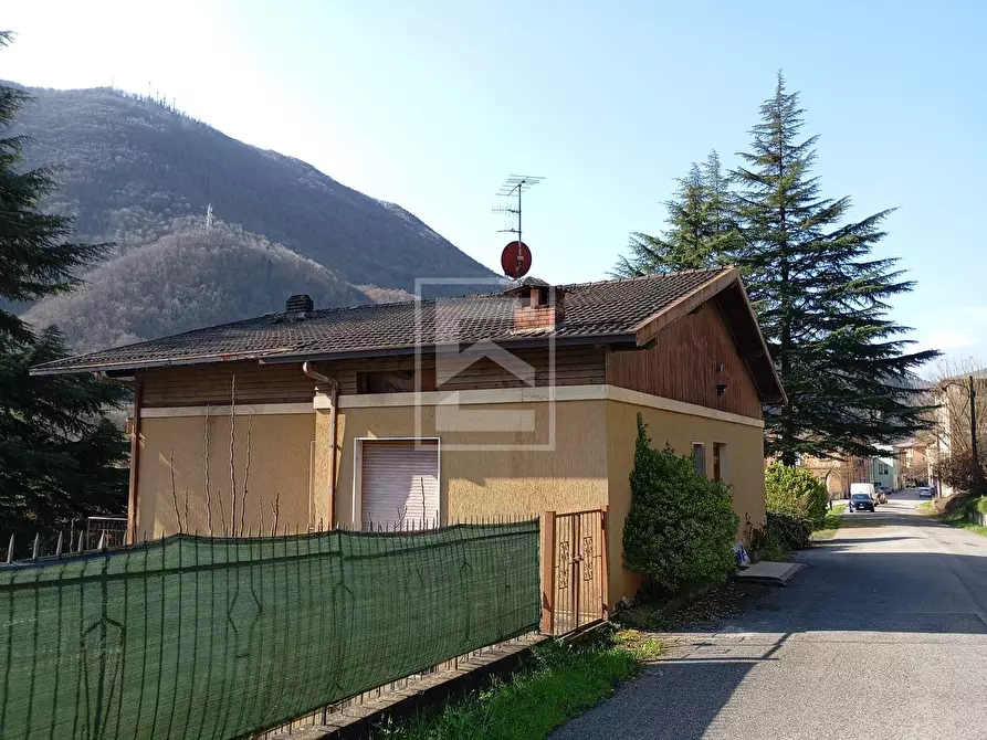 Immagine 4 di Casa indipendente in vendita  in Via IV Novembre a Vestone