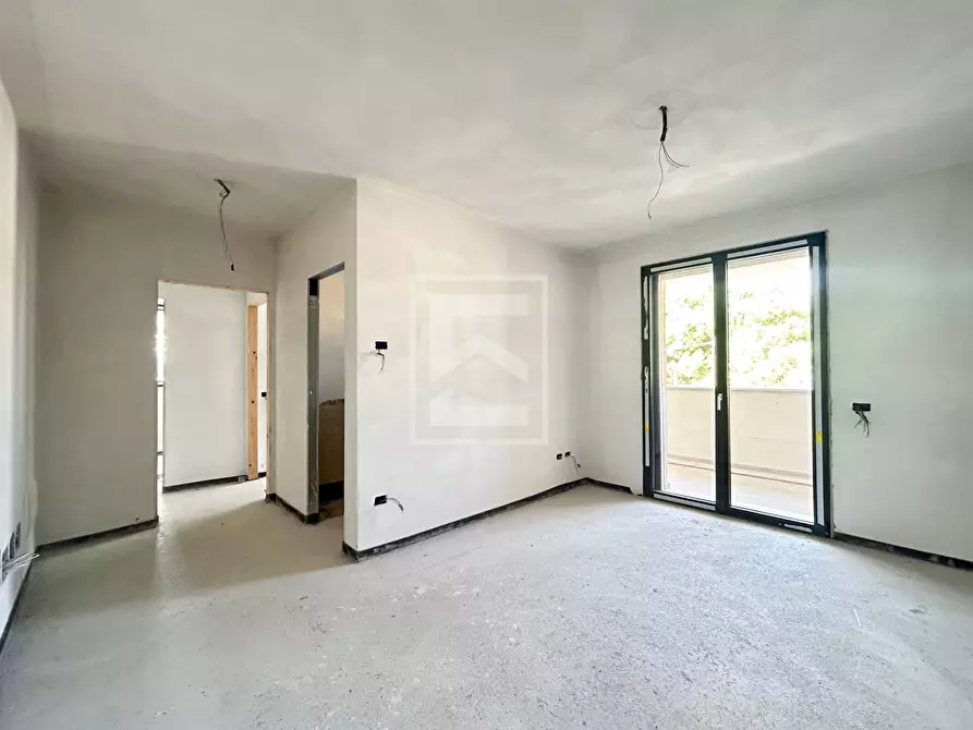 Immagine 9 di Appartamento in vendita  in Via Pasubio a Desenzano Del Garda