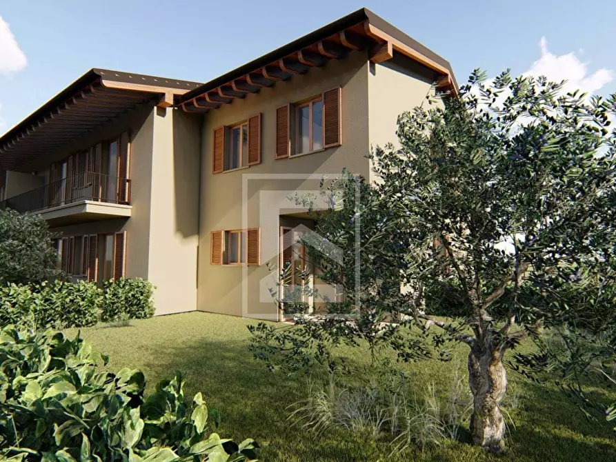 Immagine 4 di Appartamento in vendita  in via vaccarolo a Desenzano Del Garda