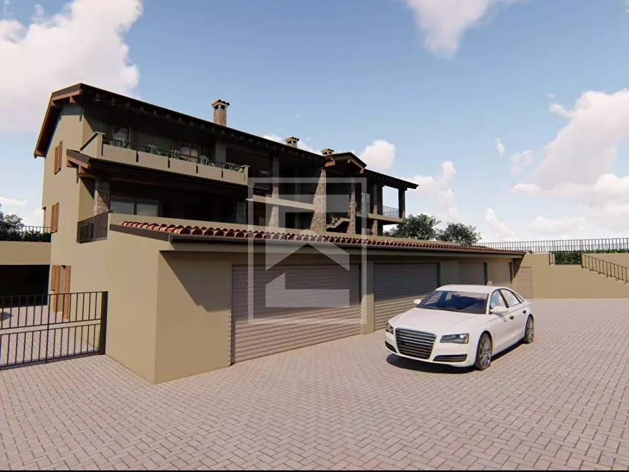 Immagine 10 di Appartamento in vendita  in via vaccarolo a Desenzano Del Garda