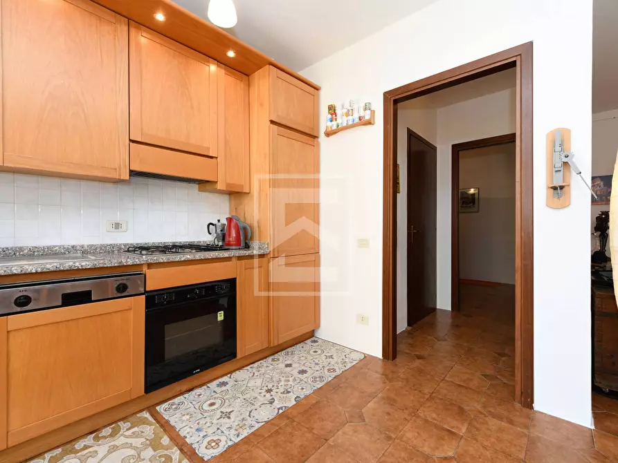 Immagine 5 di Appartamento in vendita  in Via Jacopo Roveglio a Calvagese Della Riviera