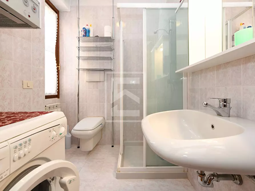 Immagine 17 di Appartamento in vendita  in Via Jacopo Roveglio a Calvagese Della Riviera