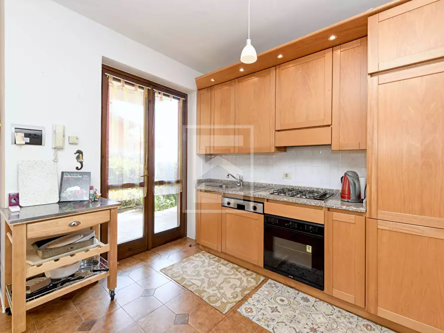 Immagine 7 di Appartamento in vendita  in Via Jacopo Roveglio a Calvagese Della Riviera