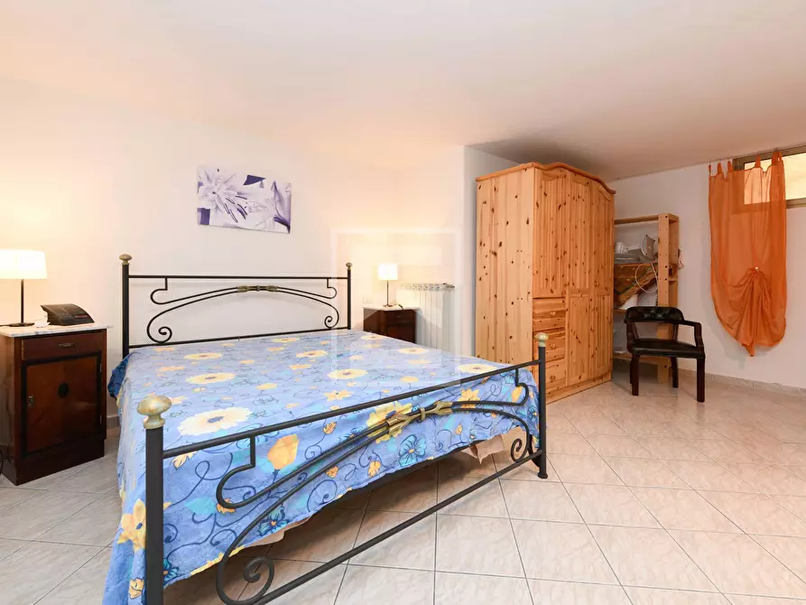 Immagine 22 di Appartamento in vendita  in Via Jacopo Roveglio a Calvagese Della Riviera