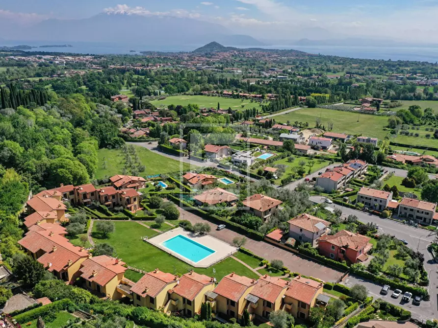 Immagine 33 di Appartamento in vendita  in Via Jacopo Roveglio a Calvagese Della Riviera