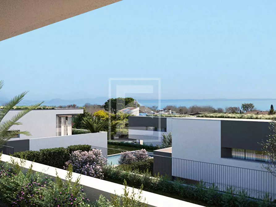 Immagine 2 di Villa in vendita  in Via San Sivino a Calvagese Della Riviera