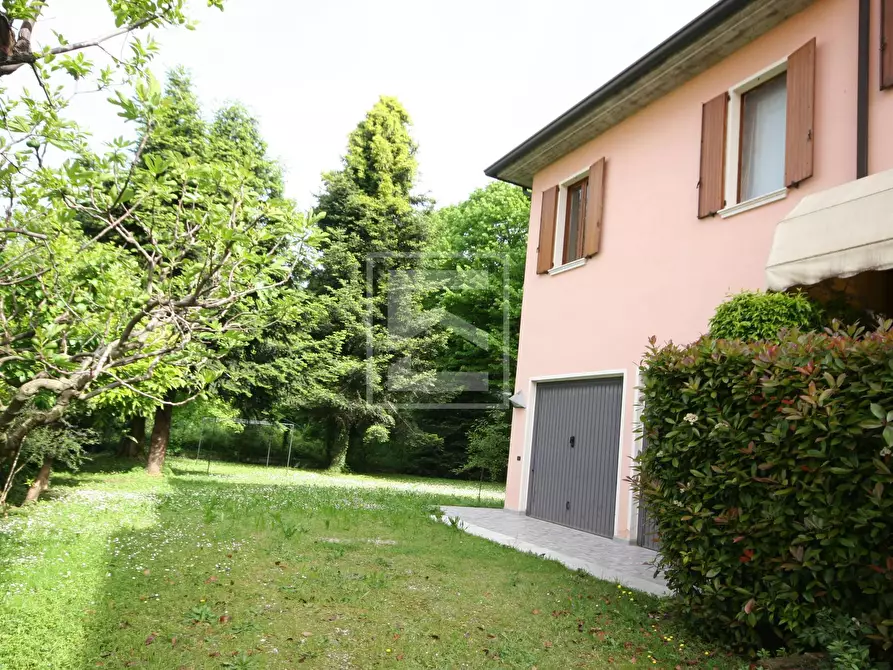 Immagine 4 di Villa in vendita  in Via Don Bonsignori a Calvagese Della Riviera