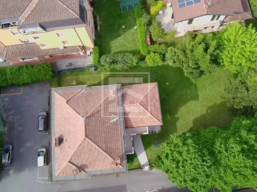 Immagine 8 di Villa in vendita  in Via Don Bonsignori a Calvagese Della Riviera