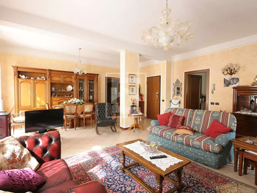 Immagine 10 di Villa in vendita  in Via Don Bonsignori a Calvagese Della Riviera