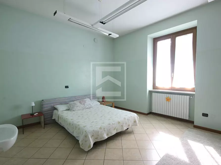 Immagine 32 di Villa in vendita  in Via Don Bonsignori a Calvagese Della Riviera