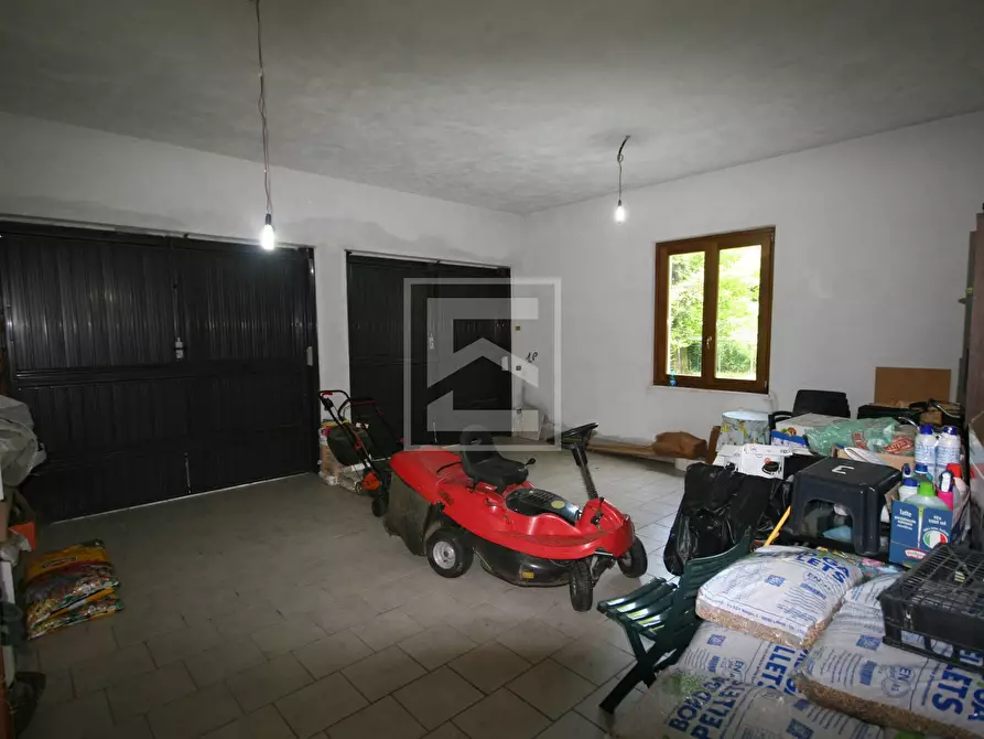 Immagine 43 di Villa in vendita  in Via Don Bonsignori a Calvagese Della Riviera