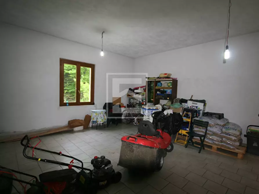 Immagine 44 di Villa in vendita  in Via Don Bonsignori a Calvagese Della Riviera